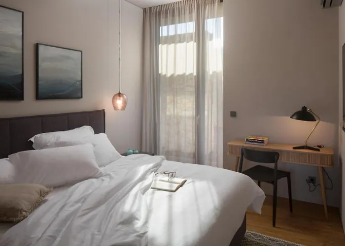 Villa Luxury Serenity Pula 3 With Heated Pool Gajana