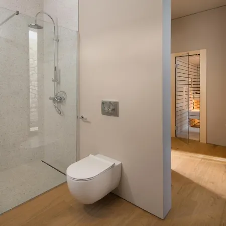 Luxury Serenity Pula 3 With Heated Pool Villa